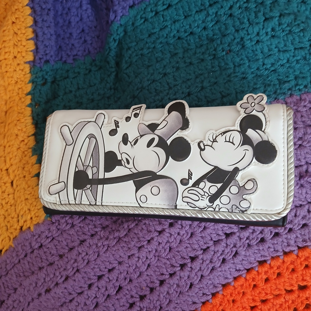 Disney Mickey and Minnie Mouse Kids Wallet - Black and White